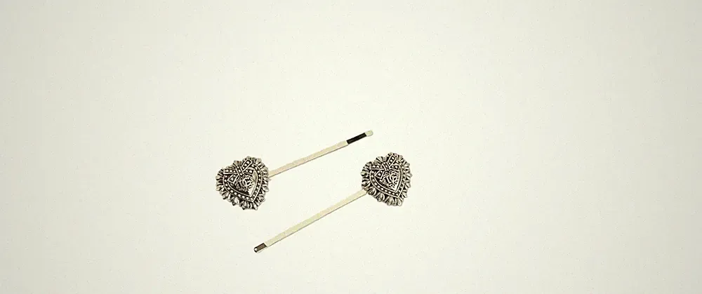 Dolce & Gabbana Bobby Hair Pin Gold Heart Devotion Logo Emblem Fragrance Gift